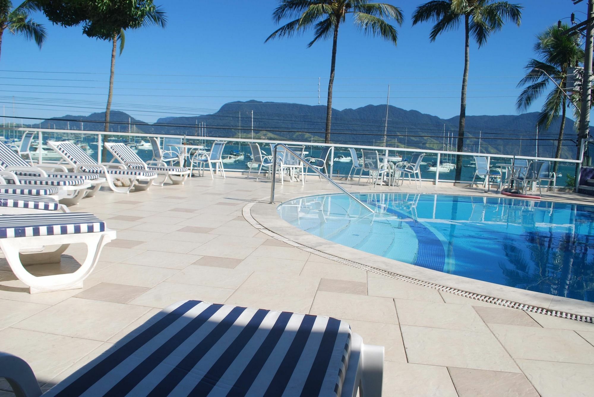 Hotel Ilhabela Esterno foto