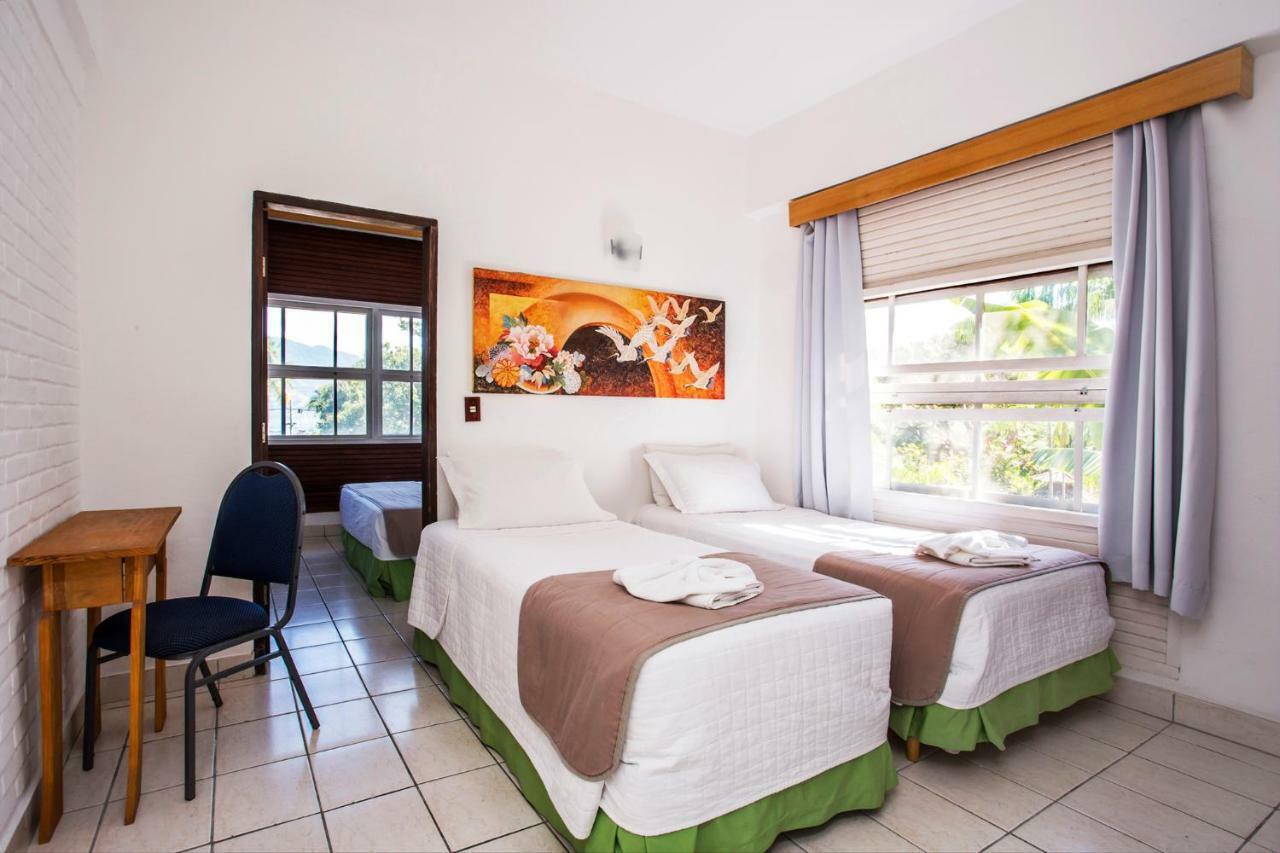Hotel Ilhabela Esterno foto